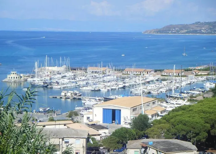 Marasusa Tropea アパート *